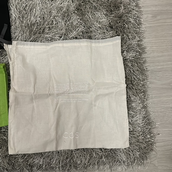 Bundle of empty shoes dust bags - Picture 6 of 6